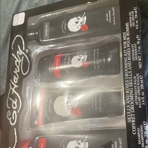 Ed Hardy Skulls and Roses Grooming Set - Black and Red